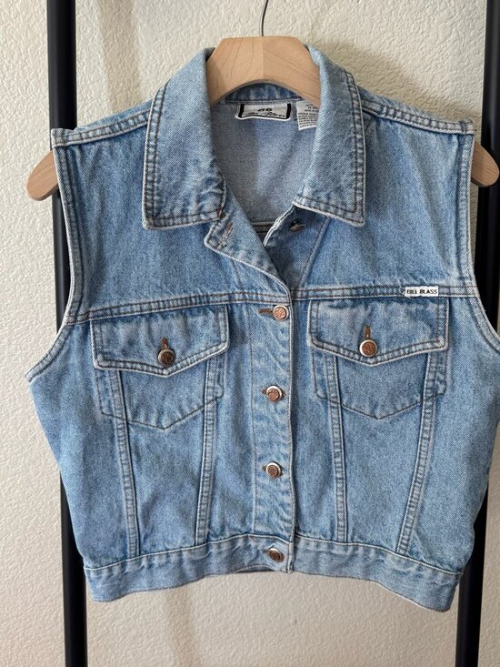 bill blass Jackets & Blazers - Vintage Bill Blass Light Wash Denim Vest Size Small